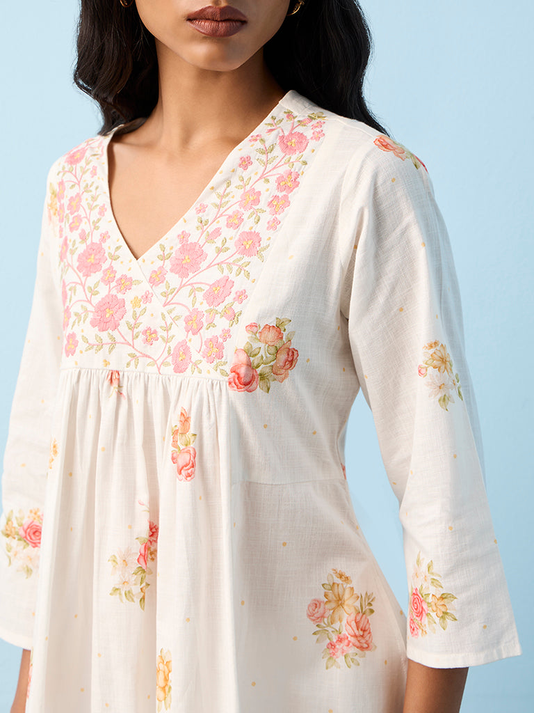 Utsa White Foliage Pattern Anarkali Kurta