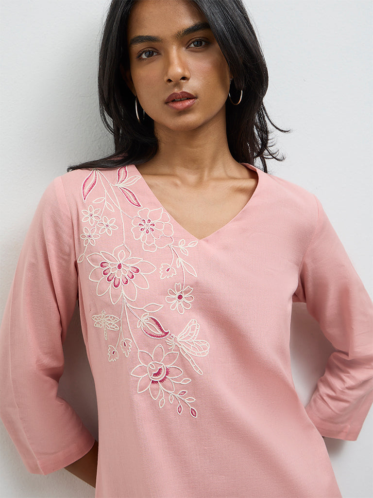 Utsa Pink Floral Embroidered Cotton-Blend A-Line Kurta
