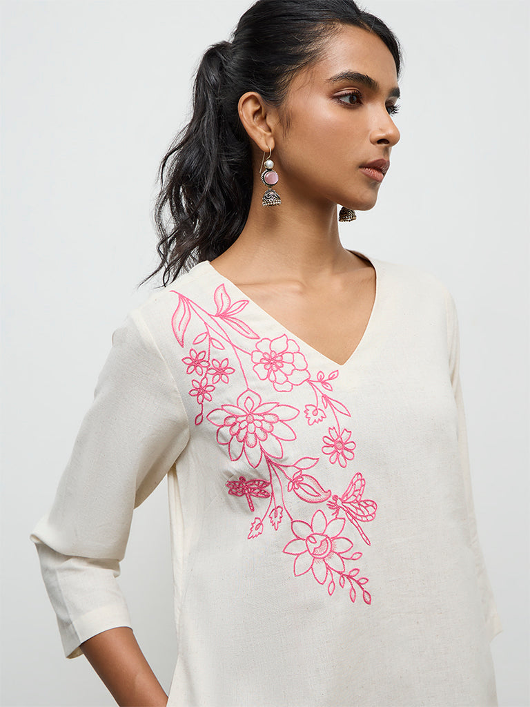 Utsa Off-White Floral Embroidered Cotton-Blend A-Line Kurta
