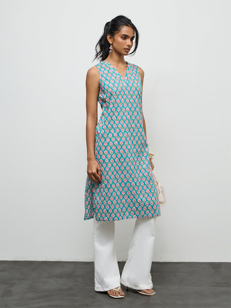 Utsa Blue Floral Printed Cotton Straight Kurta