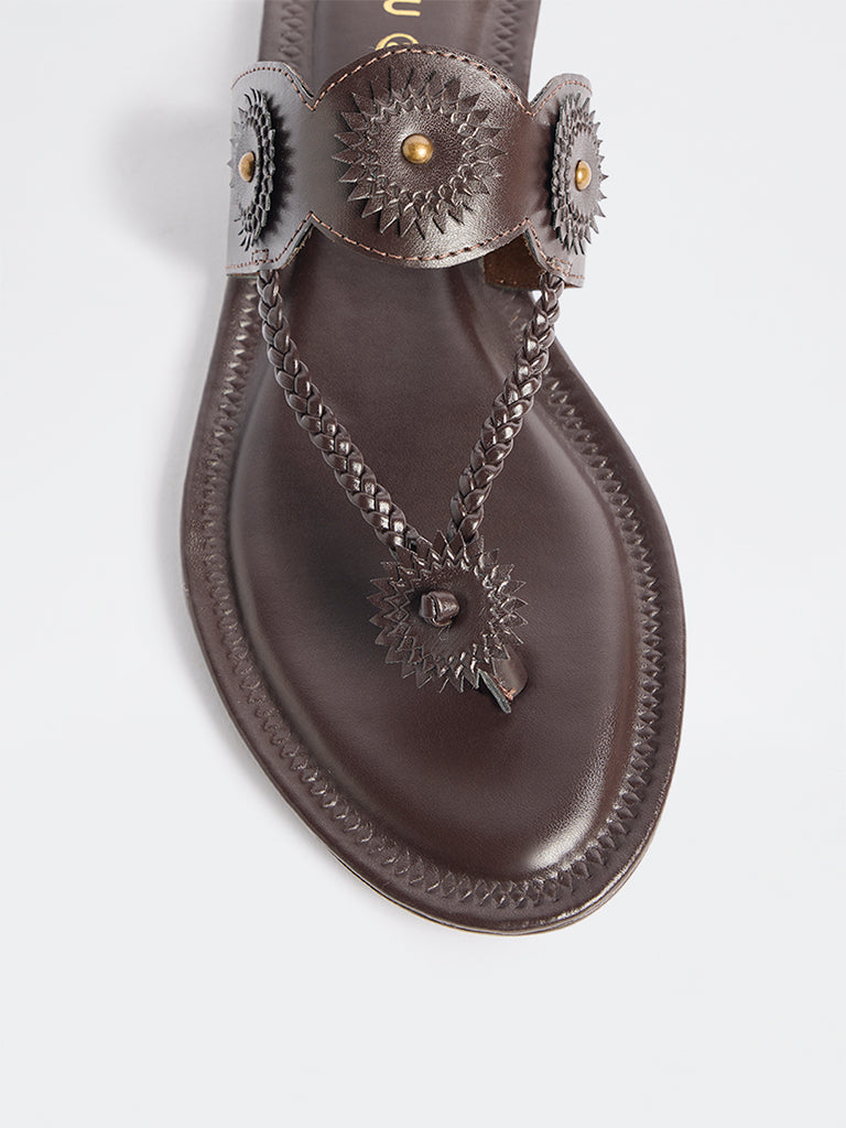 LUNA BLU Dark Brown Braided Kolhapuri Sandals