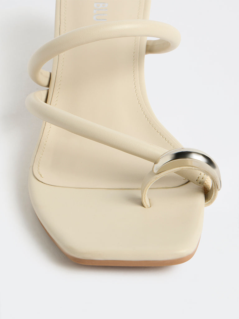 LUNA BLU Ivory Toe-Ring Detail Block-Heel Sandals