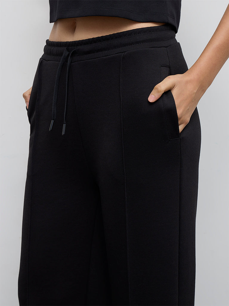 Nuoflexx Black High-Rise Track Pants