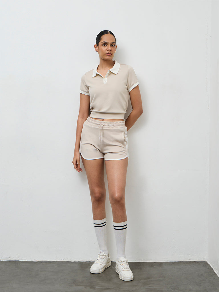 Nuoflexx Beige Striped High-Rise Shorts