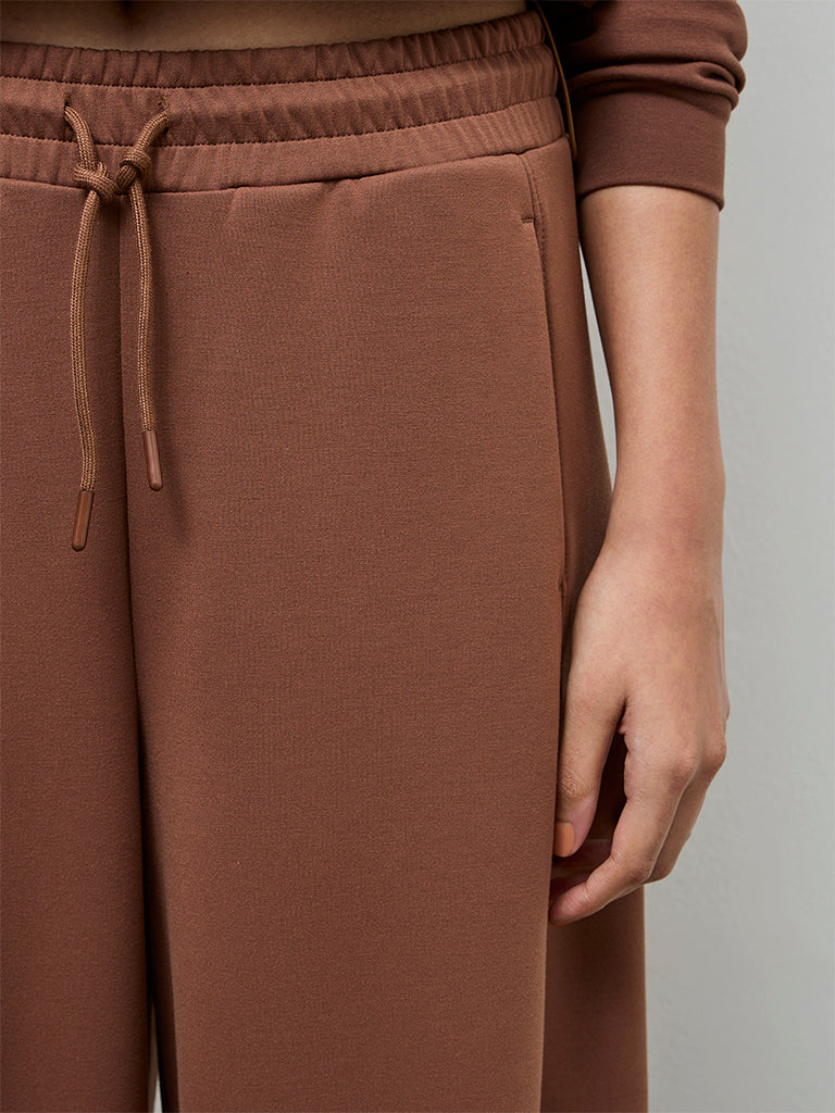 Nuoflexx Brown High-Rise Track Pants