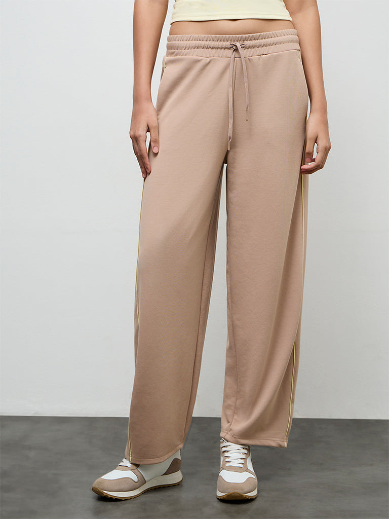 Nuoflexx Beige Pipeline-Detailed High-Rise Track Pants