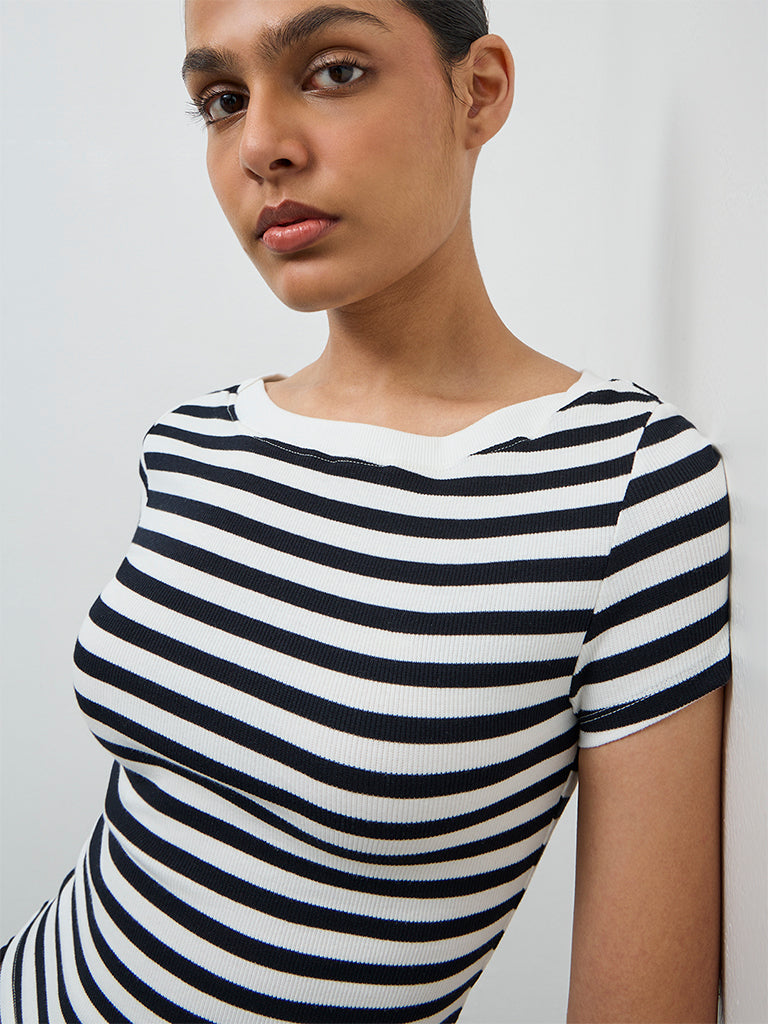 Nuoflexx White Striped Cotton-Blend Top
