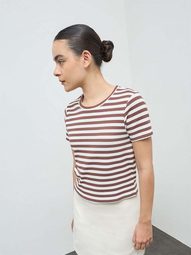 Nuoflexx Brown Striped Cotton-Blend T-Shirt