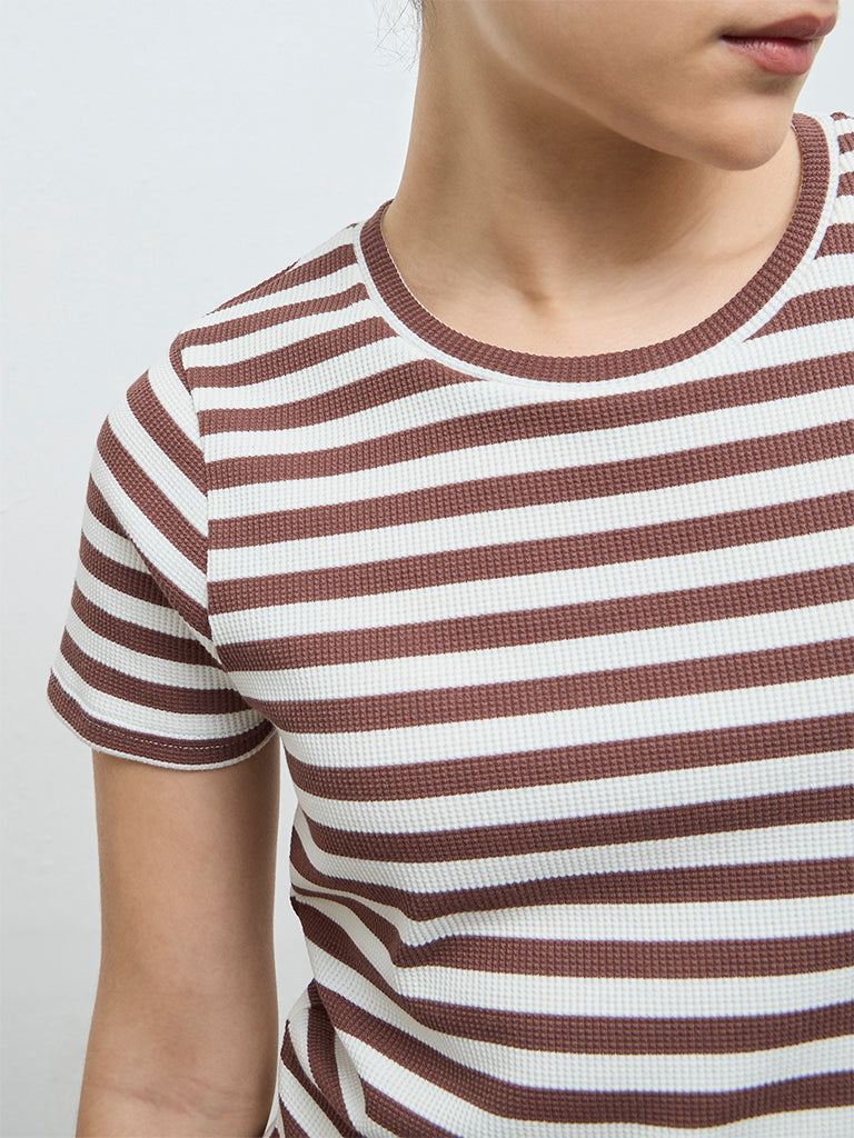 Nuoflexx Brown Striped Cotton-Blend T-Shirt