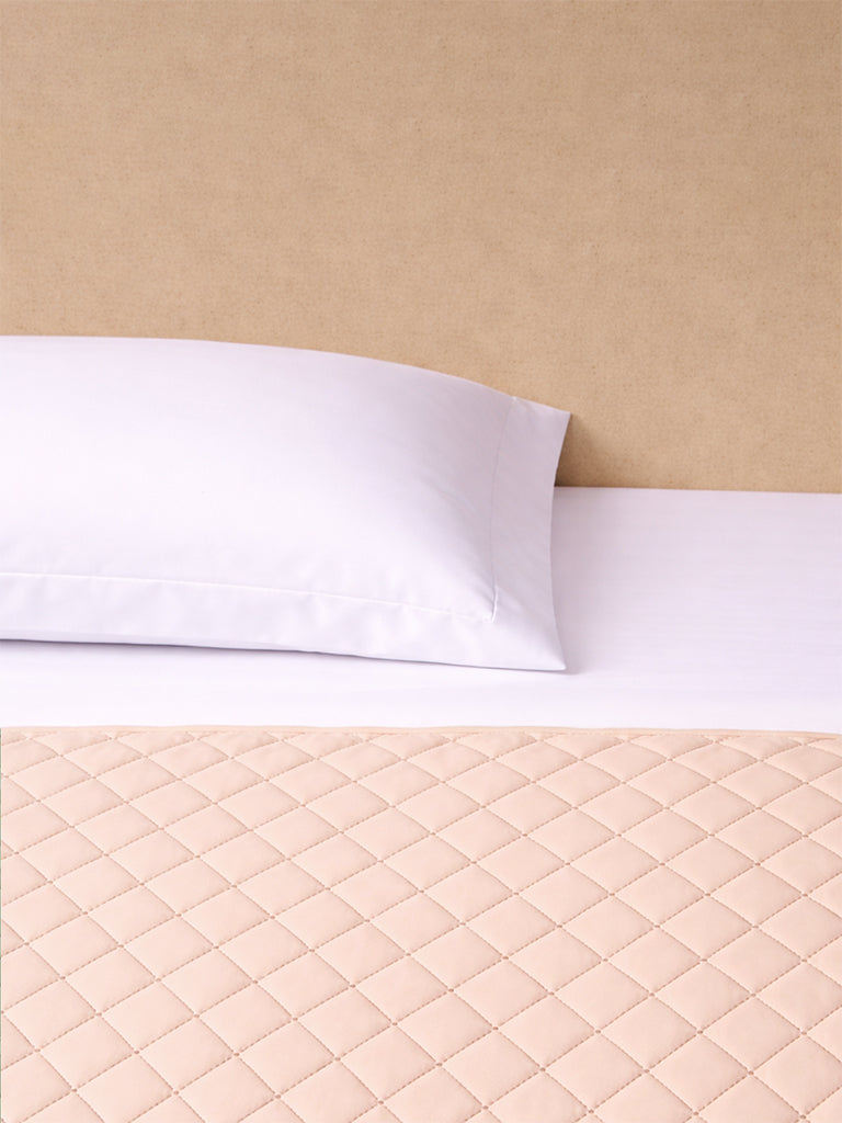 Westside Home Pink Queen Heat Seal Quilt