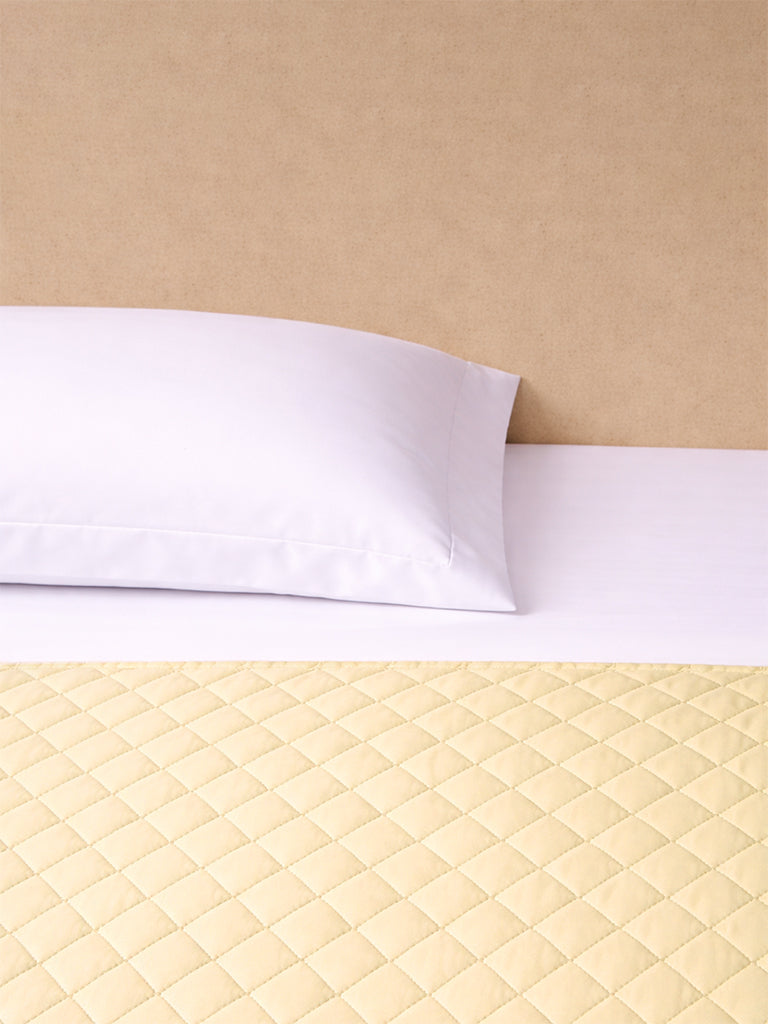 Westside Home Light Taupe Queen Heat Seal Quilt
