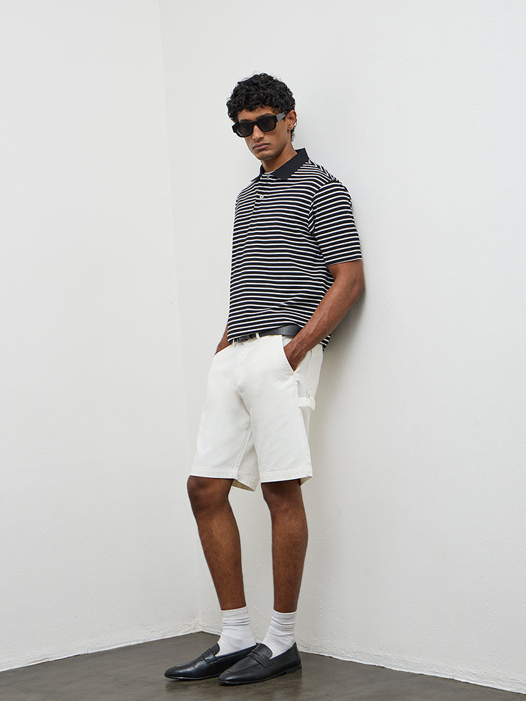 WES Casuals Off-White Relaxed-Fit Mid-Rise Canvas Carpenter Shorts