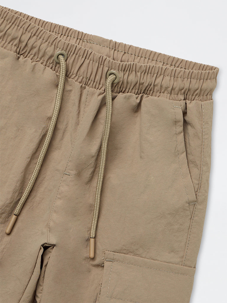 HOP Kids Boys Beige Text-Printed Mid-Rise Cargo-Style Joggers