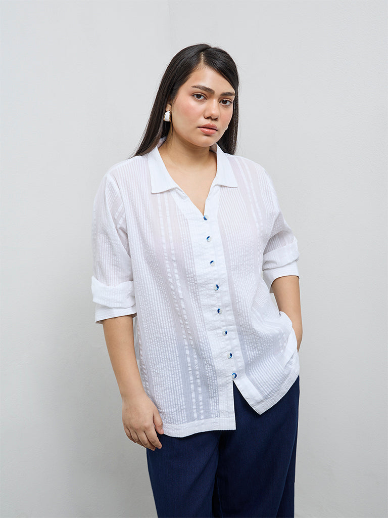 Gia White Seersucker Solid Cotton Blouse