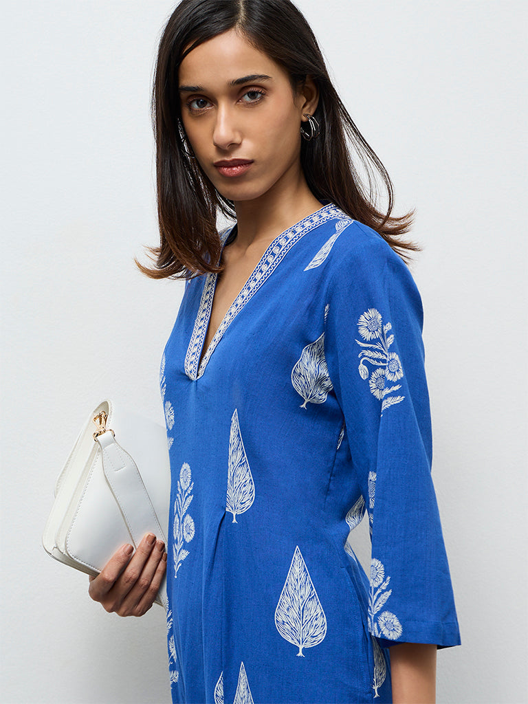 Utsa Indigo Floral Printed A-Line Cotton-Blend Kurta