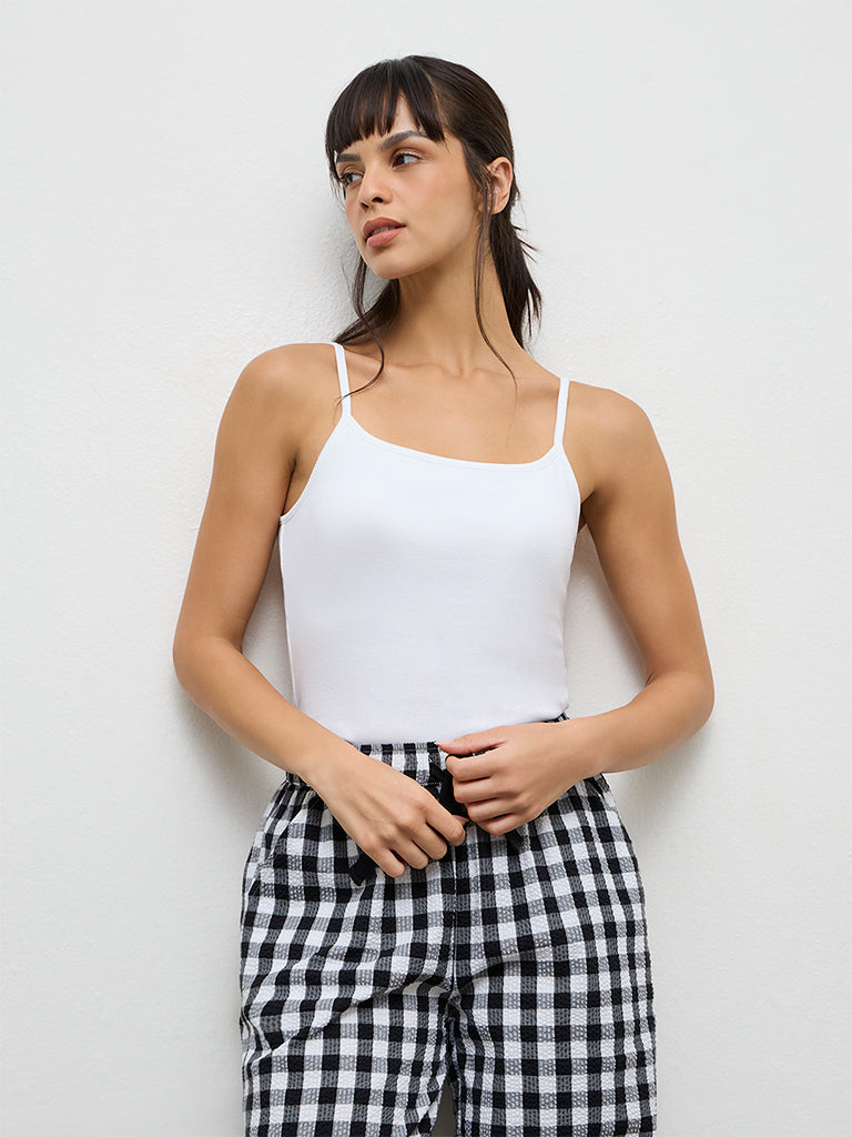 Superstar White Solid Camisole