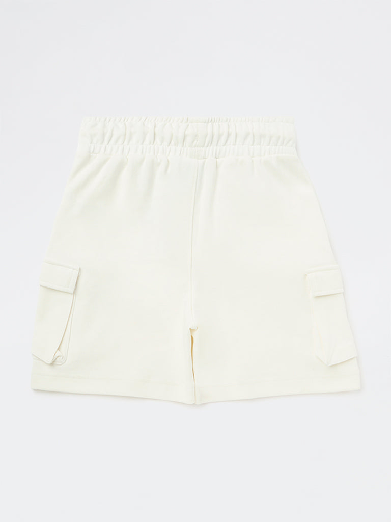 Y&F Kids Boys Off-White Mid-Rise Cotton-Blend Shorts