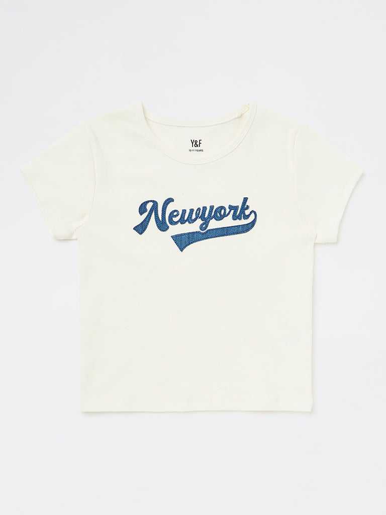 Y&F Kids Girls White Text-Embroidered Cotton-Blend T-Shirt