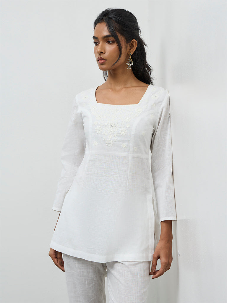 Utsa White Floral Embroidered Cotton Kurti