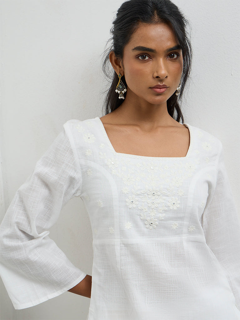 Utsa White Floral Embroidered Cotton Kurti