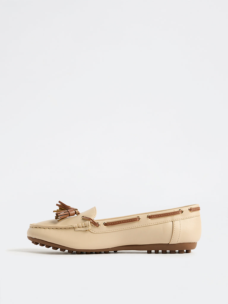 LUNA BLU Beige Loafers
