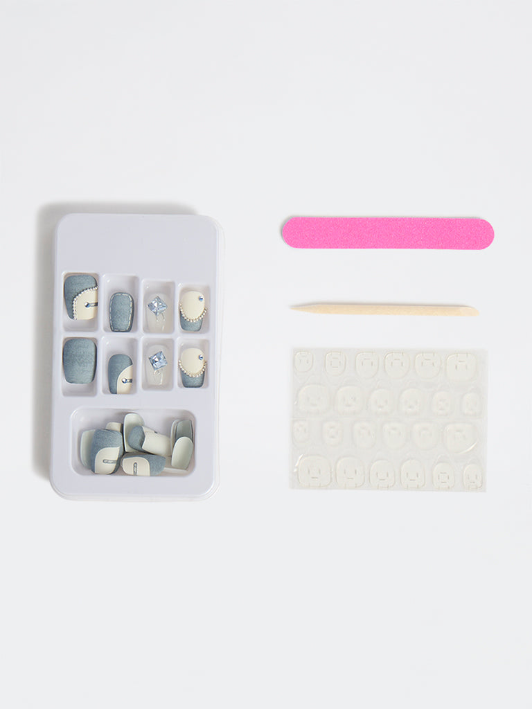 Studiowest Blue Denim Press-On Nail Set