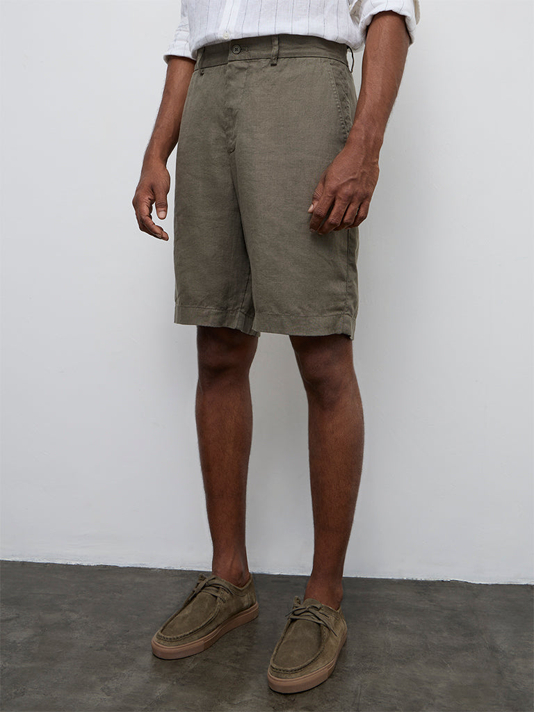 Ascot Olive Solid Relaxed-Fit Mid-Rise Linen Shorts