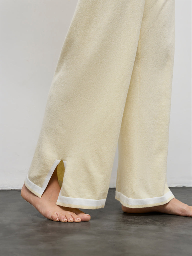 Wunderlove Light Yellow Contrast Detailed High-Rise Pants