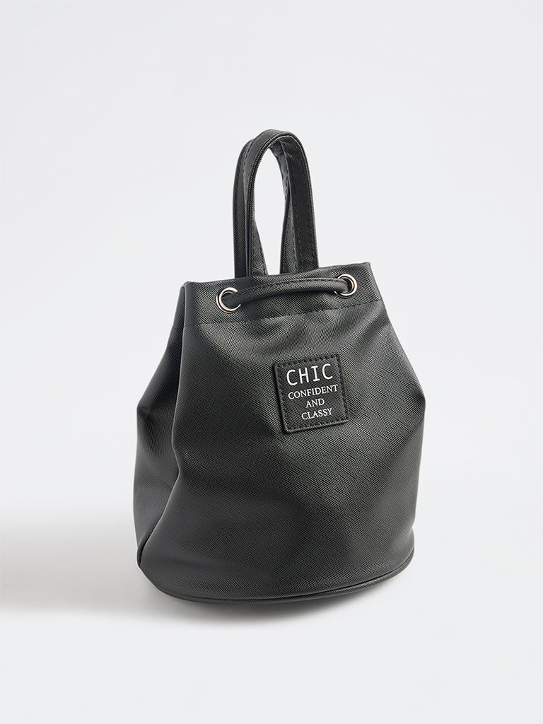 Y&F Kids Black Text-Detailed Shoulder Bag