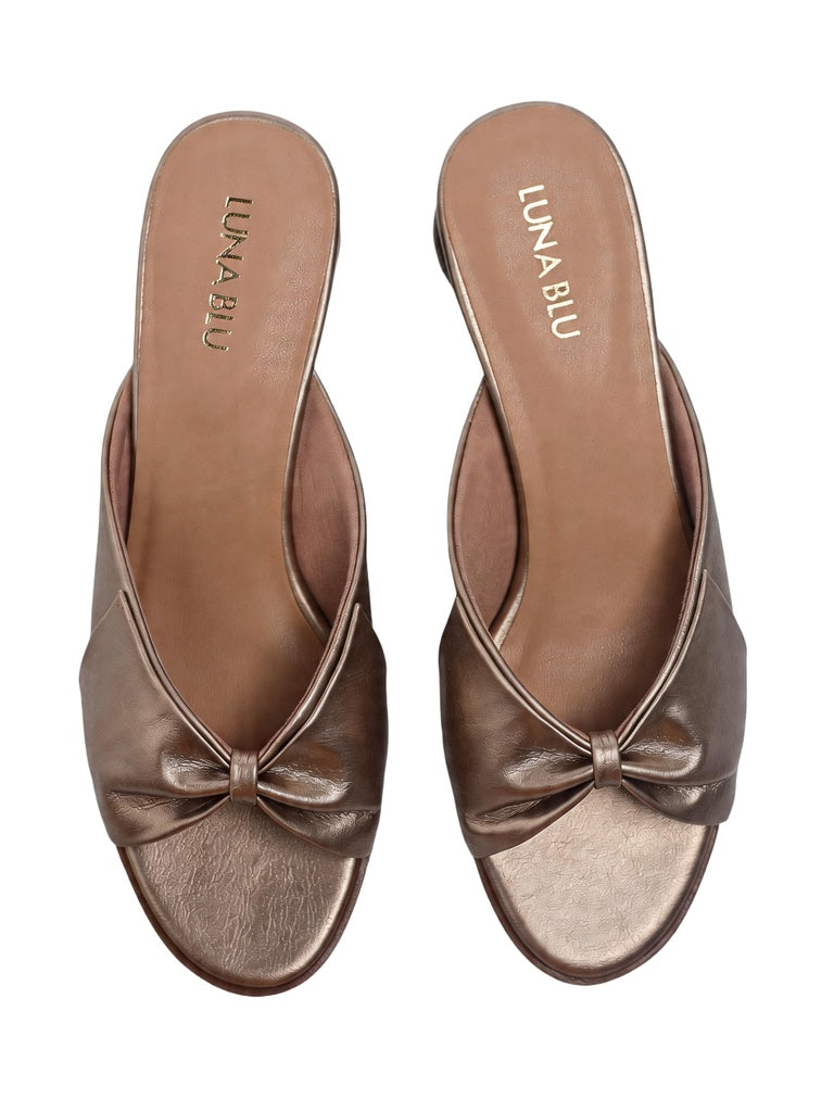 LUNA BLU Champagne Round Heel Sandals