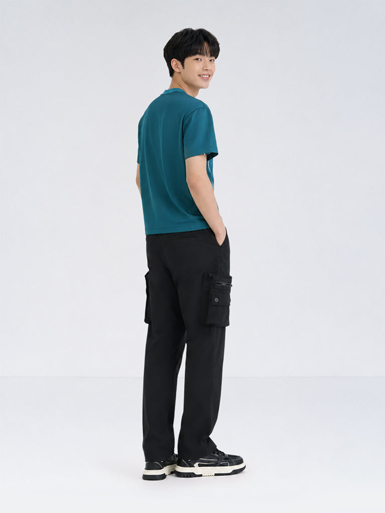 Boys Black Mid-Rise Cargo Pants