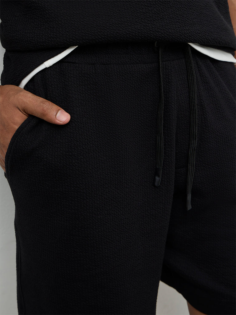 Nuoflexx Black Relaxed-Fit Mid-Rise Cotton-Blend Shorts