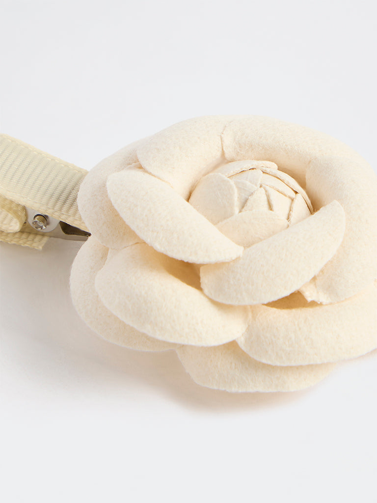 Westside Accessories Off-White Floral Alligator Clip