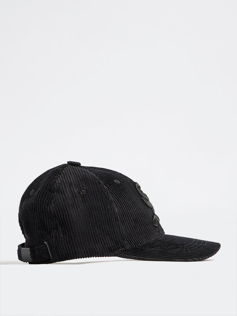 Nuon Black Text Design Corduroy Baseball Cap