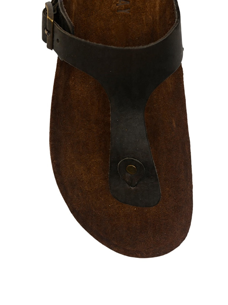 SOLEPLAY Olive Buckle-Detailed Thong Strap Sandals