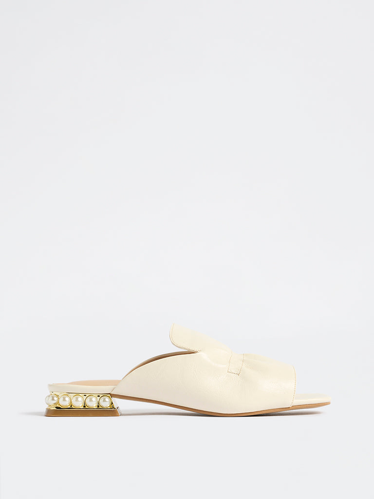 LUNA BLU Ivory Ruched Mules