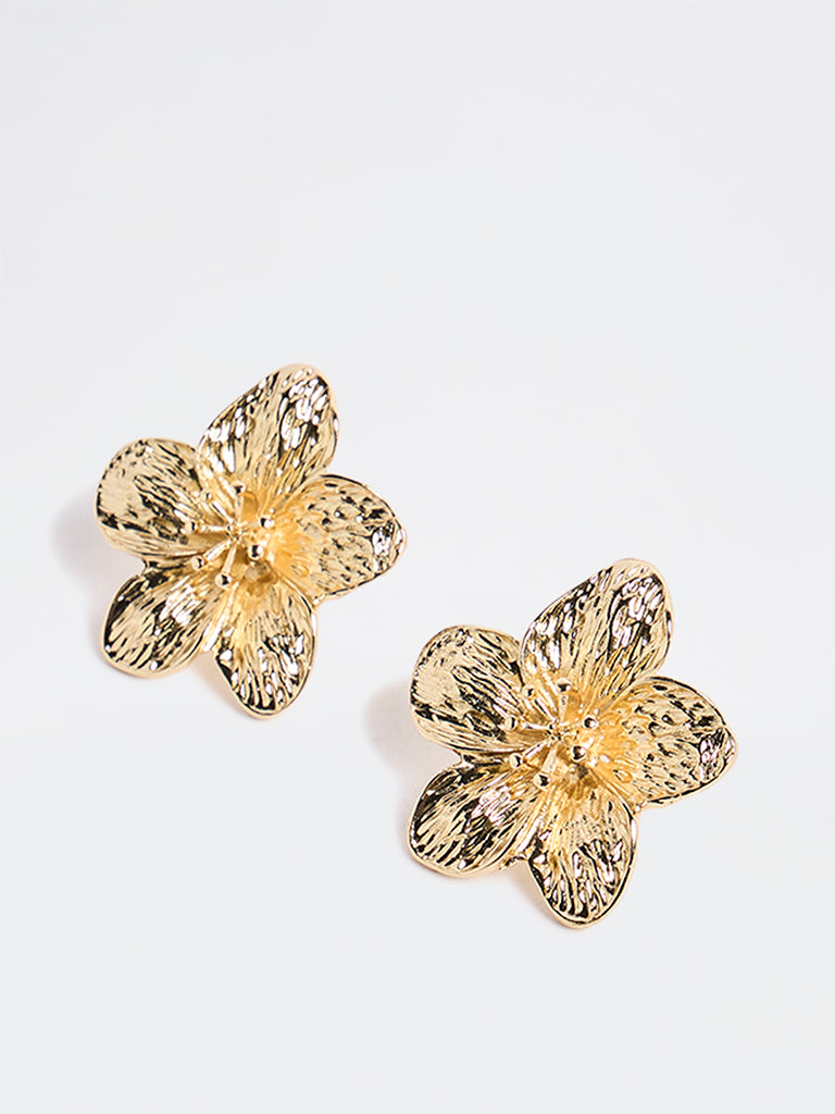 Westside Accessories Gold Textured Floral Stud Earrings