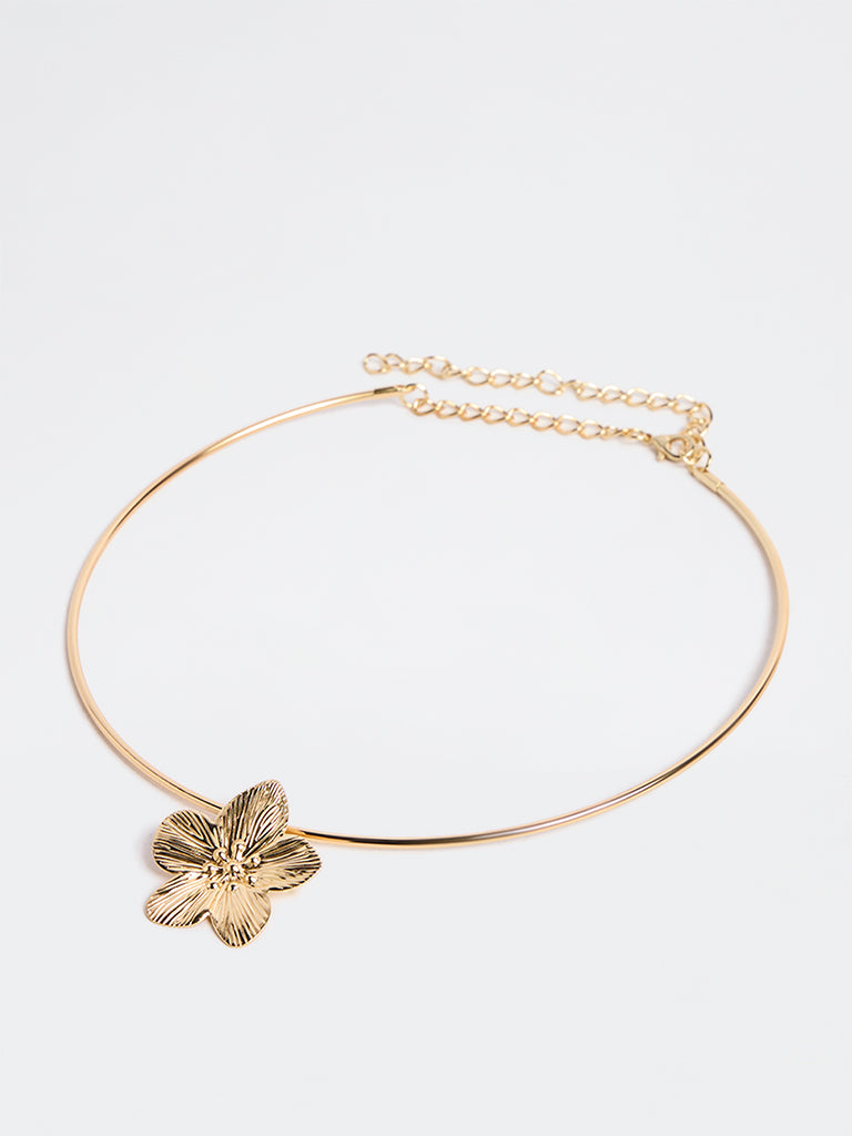 Westside Accessories Gold Floral Design Choker Necklace