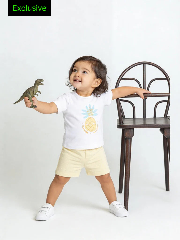 HOP Baby Girls Multicolour Printed Cotton T-Shirt and Shorts Set - Exclusive