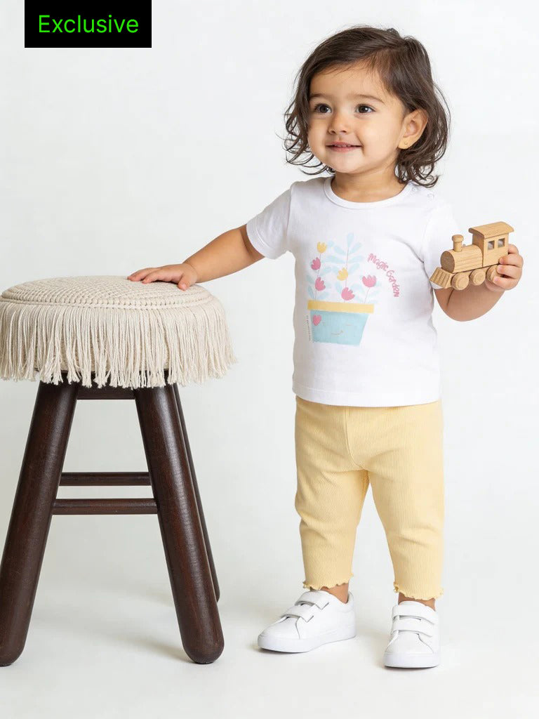 HOP Baby Girls Multicolour Floral Printed Cotton T-Shirt and Pants Set - Exclusive