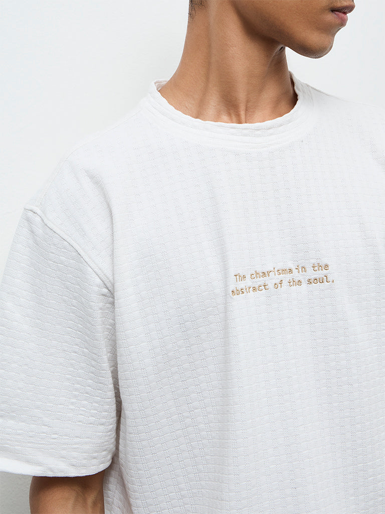 Nuon Off-White Floral Embroidered Relaxed-Fit Cotton T-Shirt