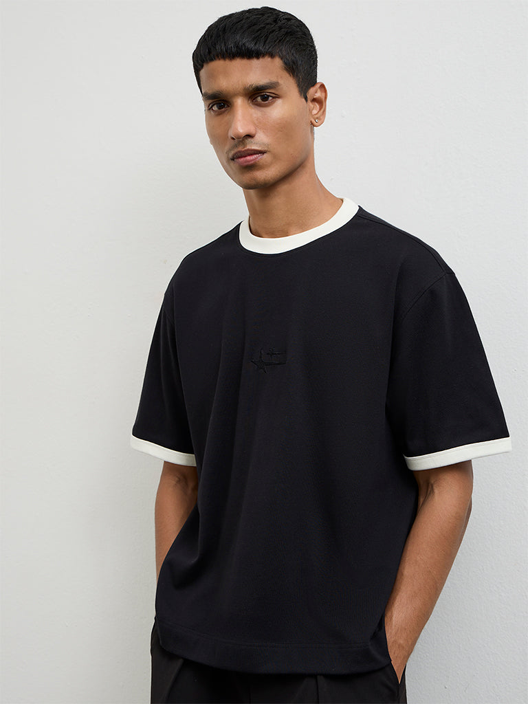 Nuon Black Relaxed-Fit Cotton-Blend T-Shirt