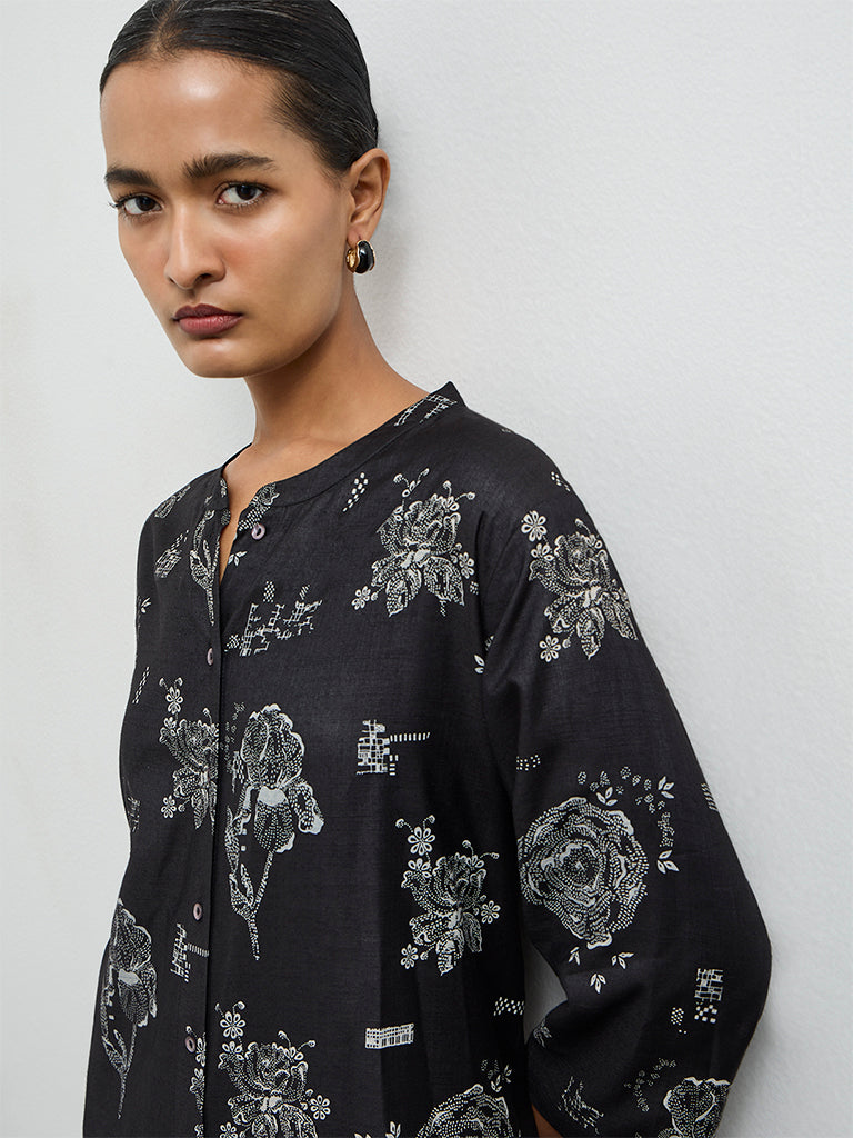 Zuba Black Floral Printed Silk Blend A-Line Kurta