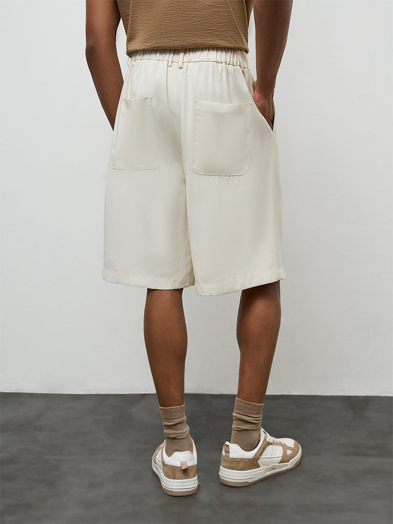 Nuon Off-White Pleated Relaxed-Fit Mid-Rise Shorts