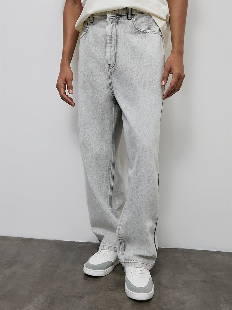 Nuon Grey Faded Mid-Rise Skater-Fit Jeans