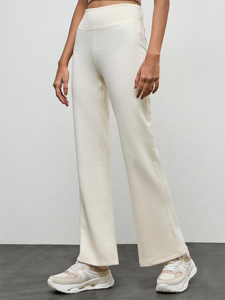 Nuoflexx Cream High-Rise Pants