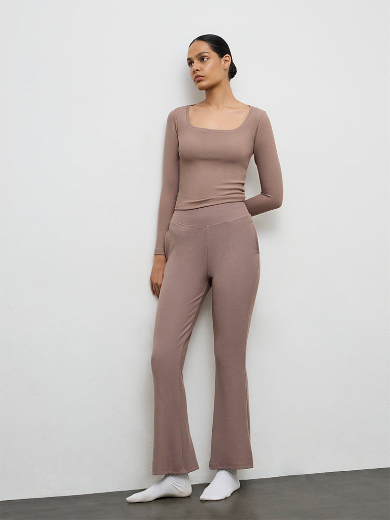 Nuoflexx Dusty Brown Ribbed Top