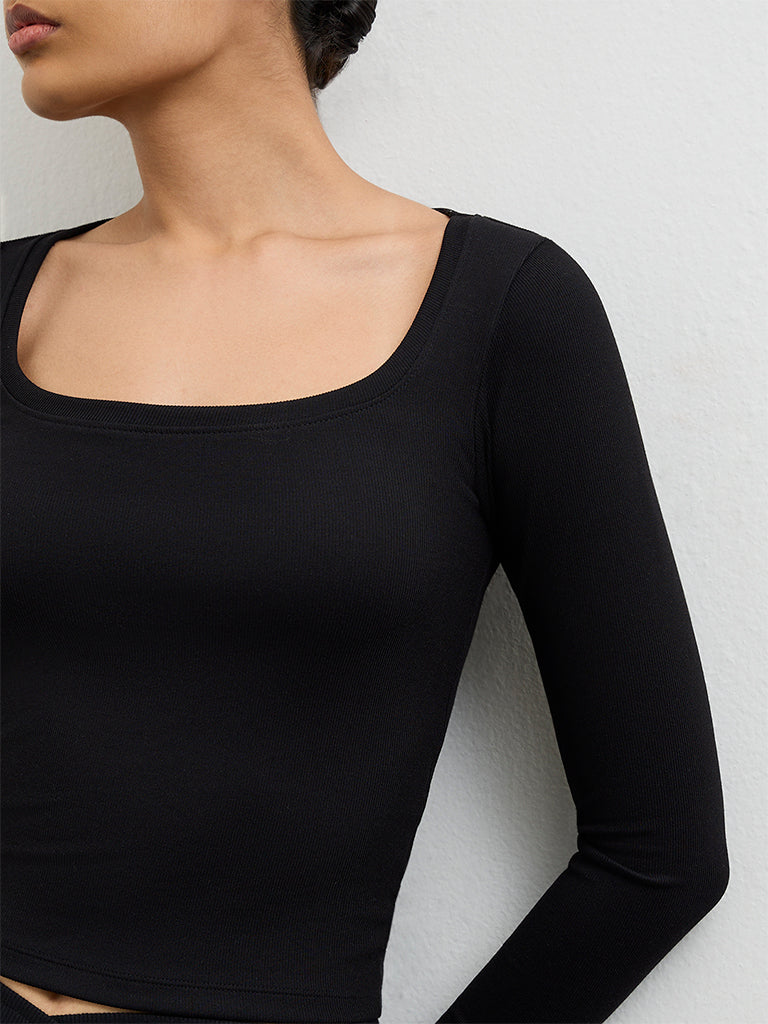 Nuoflexx Black Ribbed Top