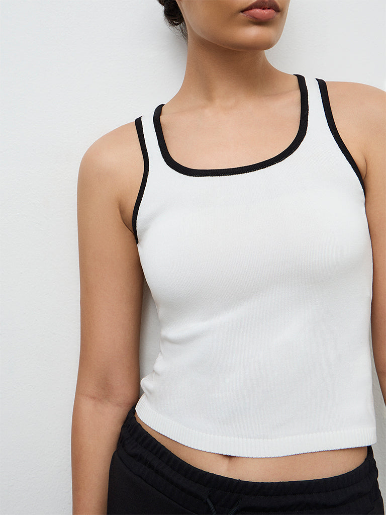 Nuoflexx Off-White Textured T-Shirt