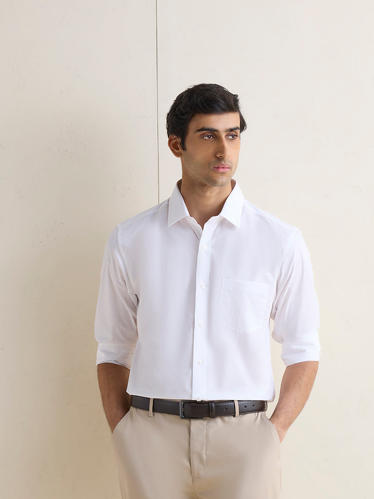 WES Formals Cream Solid Slim-Fit Cotton Shirt